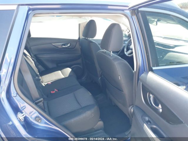 KNMAT2MT8JP572440 Nissan ROGUE SV