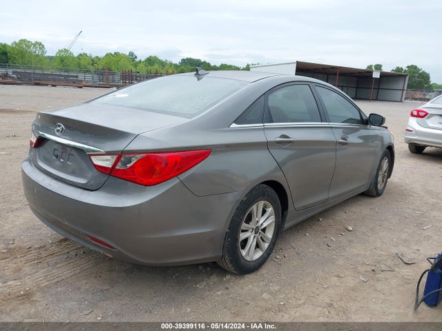 2012 Hyundai Sonata Gls მანქანა იყიდება აუქციონზე, vin: 5NPEB4AC2CH378781, აუქციონის ნომერი: 39399116