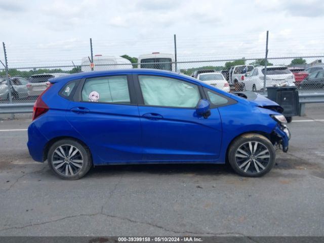 3HGGK5H89JM708523 Honda FIT EX