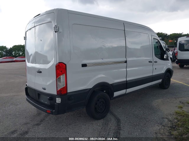 Ford Transit-250 2015 1FTNR2CM4FKA01722 Image 4