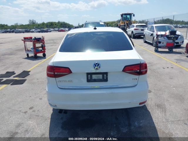 3VWL17AJ5HM413760 Volkswagen Jetta 1.8t Sel/1.8t Sel Premium