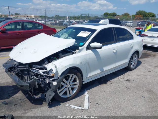 3VWL17AJ5HM413760 Volkswagen Jetta 1.8t Sel/1.8t Sel Premium