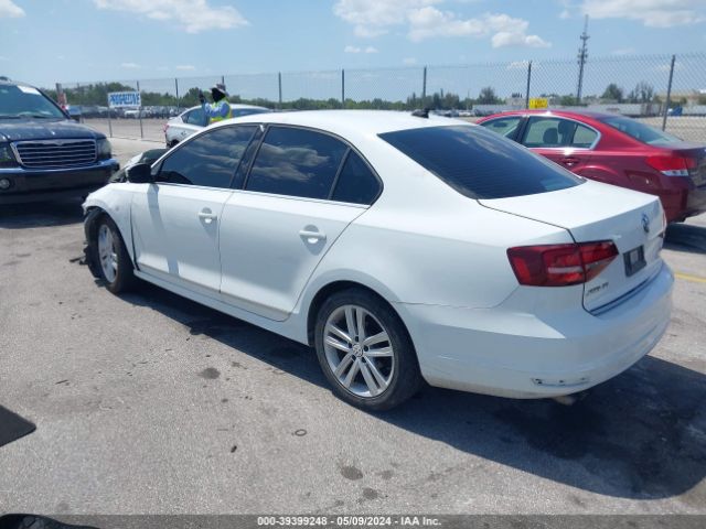 3VWL17AJ5HM413760 Volkswagen Jetta 1.8t Sel/1.8t Sel Premium