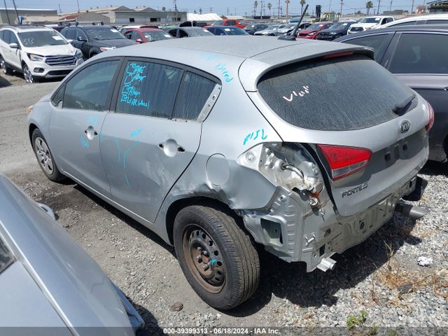 KIA FORTE LX 2018 KNAFK5A8XJ5773386 Image 3