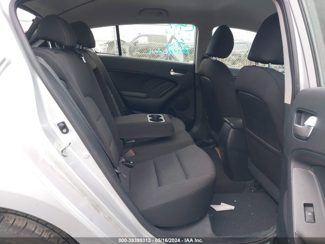KIA FORTE LX 2018 KNAFK5A8XJ5773386 Image 8