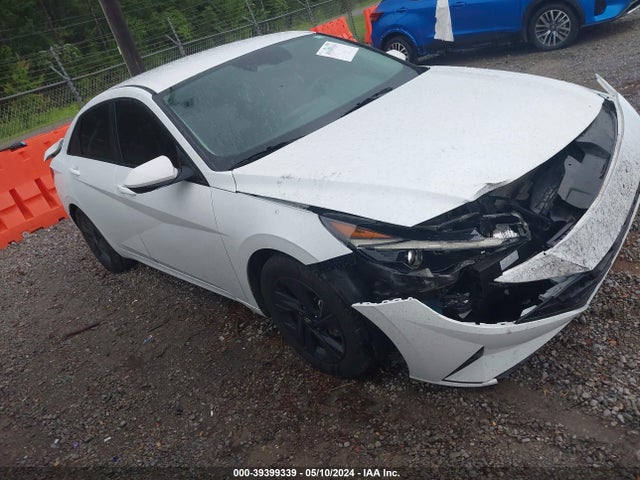 5NPLM4AG9MH002603 Hyundai ELANTRA SEL