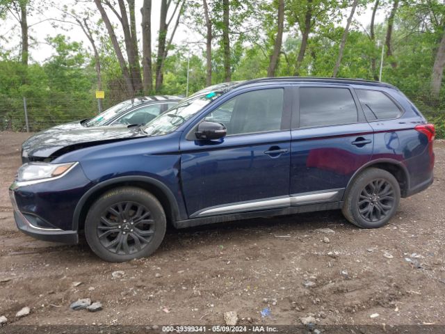 JA4AZ3A30KZ030533 Mitsubishi Outlander Le