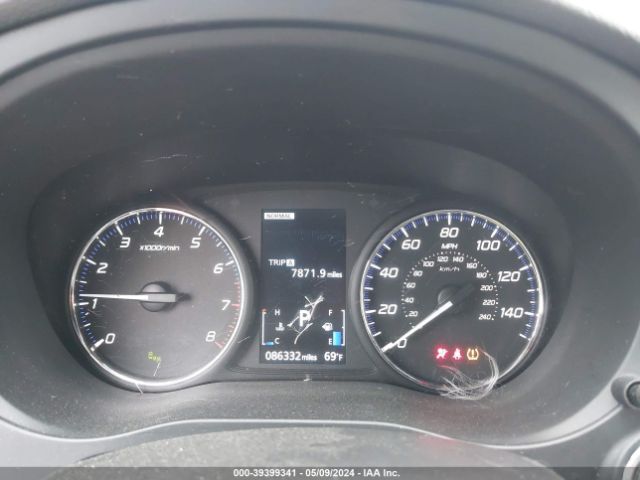 JA4AZ3A30KZ030533 Mitsubishi Outlander Le