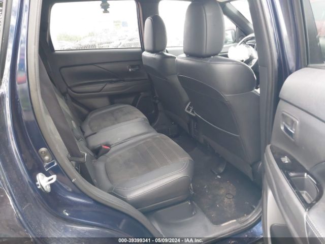 JA4AZ3A30KZ030533 Mitsubishi Outlander Le