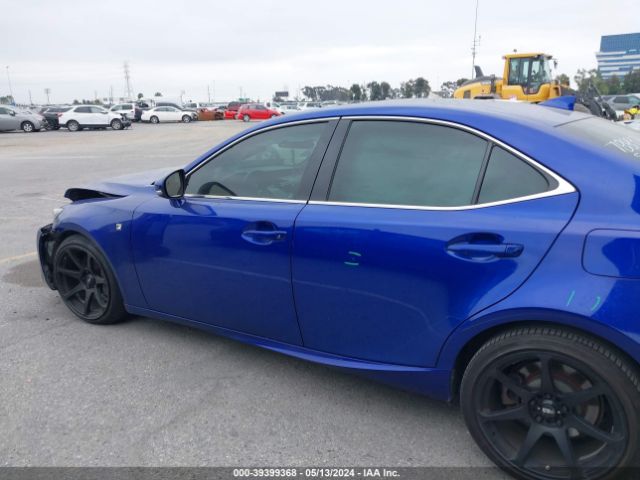 JTHBA1D29K5085612 Lexus IS 300