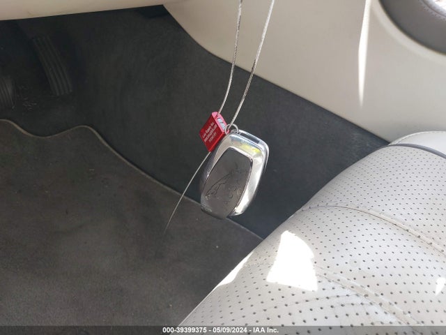 2011 JAGUAR XJ SAJWA2GE7BMV02957 Photo 10