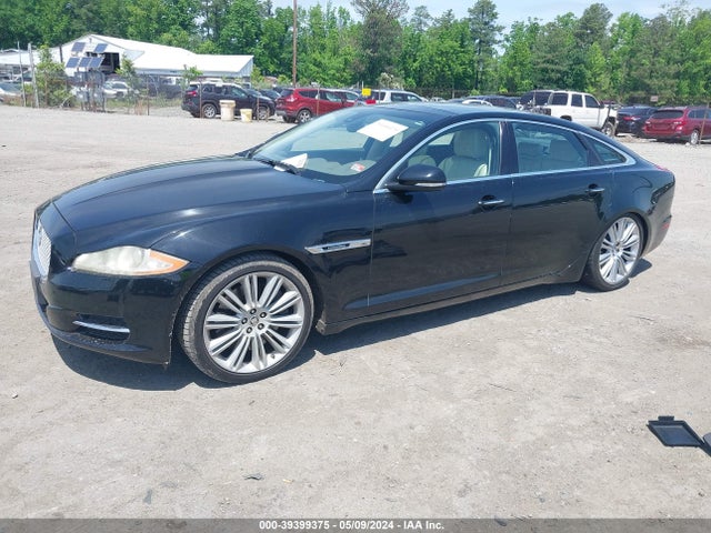 2011 JAGUAR XJ SAJWA2GE7BMV02957 Photo 1