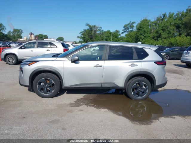 5N1BT3BB3RC693718 Nissan Rogue Sv Intelligent Awd