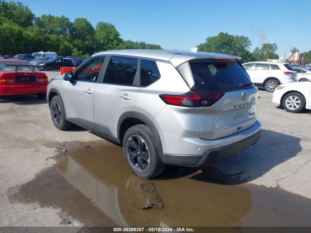 5N1BT3BB3RC693718 Nissan Rogue Sv Intelligent Awd