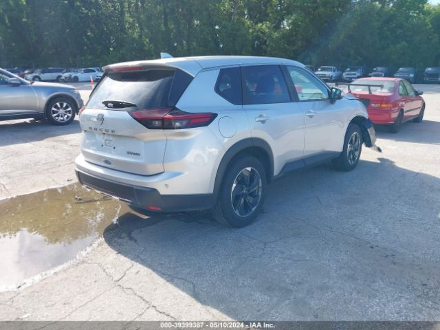 5N1BT3BB3RC693718 Nissan Rogue Sv Intelligent Awd