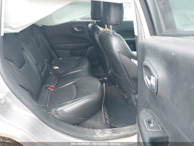 3C4NJCCB9KT782113 Jeep Compass Limited Fwd