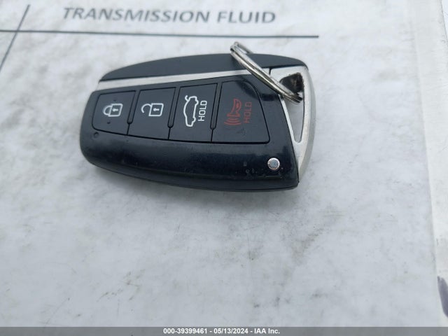 Hyundai Genesis 3.8 2015 KMHGN4JE6FU069032 Image 11