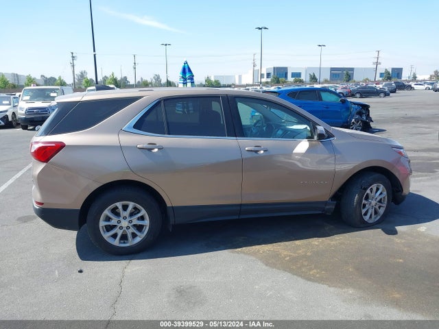 Chevrolet EQUINOX LT 2018 3GNAXJEV6JL343899 Image 13