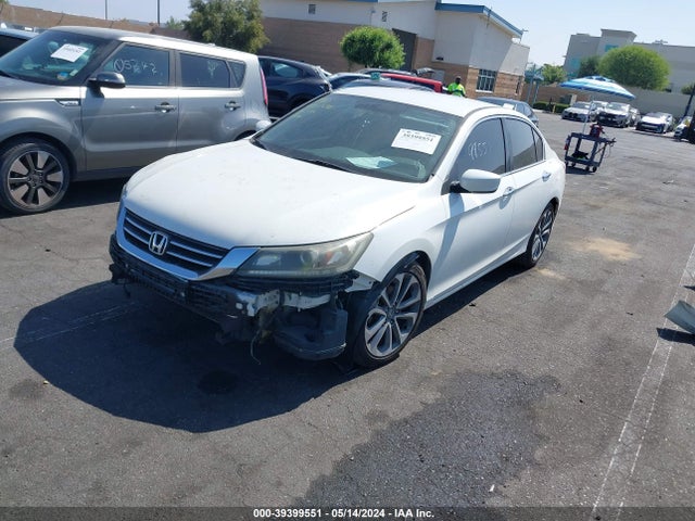 Honda Accord Sport 2015 1HGCR2F57FA005668 Image 2
