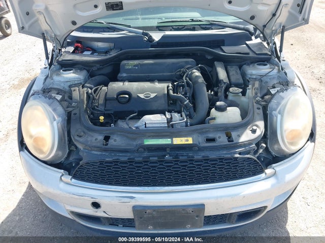 2011 MINI COOPER S WMWSV3C53BTY12815 Photo 9