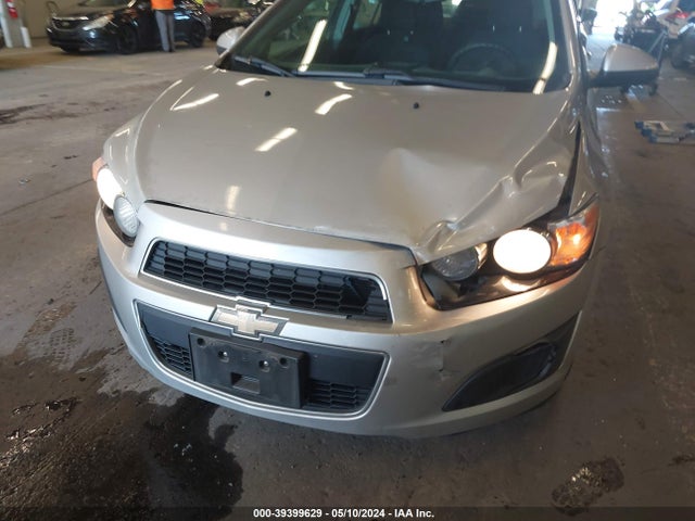 Chevrolet Sonic Lt Auto 2014 1G1JC5SG0E4112065 Image 15