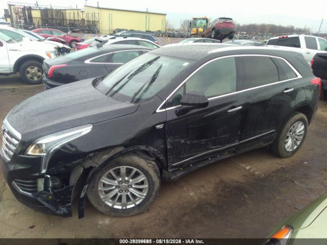 1GYKNBRS4JZ152705 Cadillac Xt5 Standard
