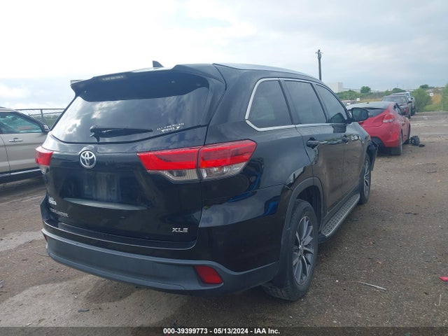 Toyota Highlander Xle 2019 5TDKZRFHXKS352826 Image 4