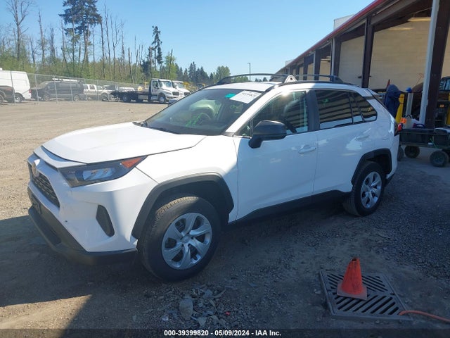 Toyota RAV4 LE 2021 2T3F1RFV6MC238484 Image 2