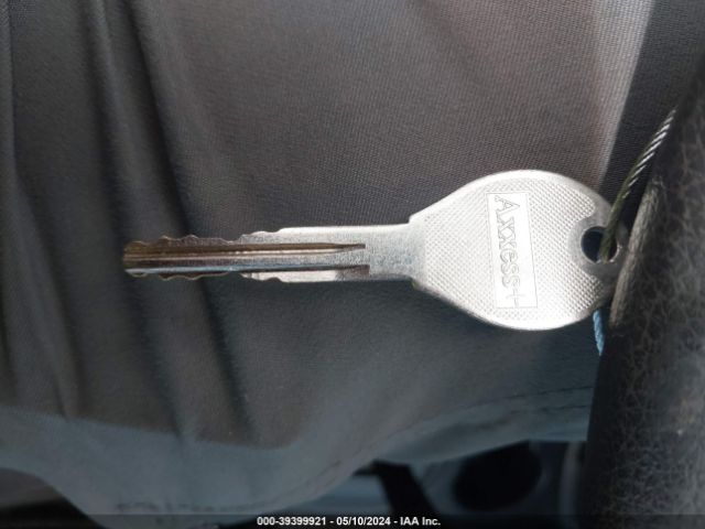 3N1CN7AP3JL833575 Nissan Versa 1.6 S+