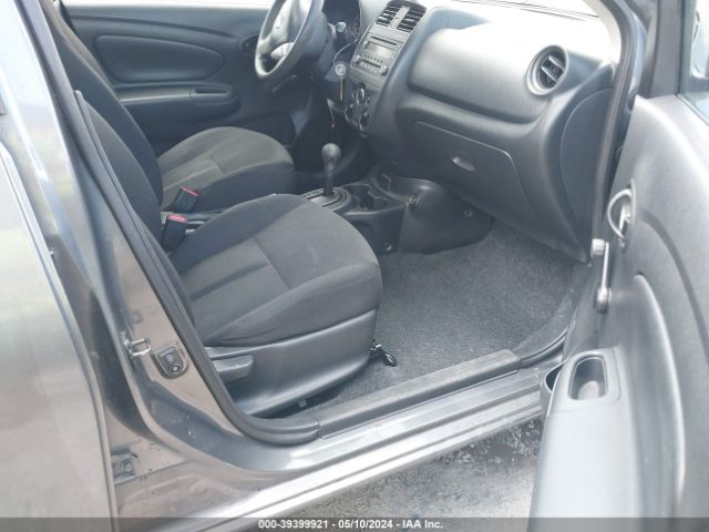 3N1CN7AP3JL833575 Nissan Versa 1.6 S+