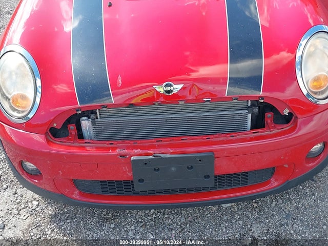 2009 MINI COOPER WMWMF33509TU71146 Photo 5