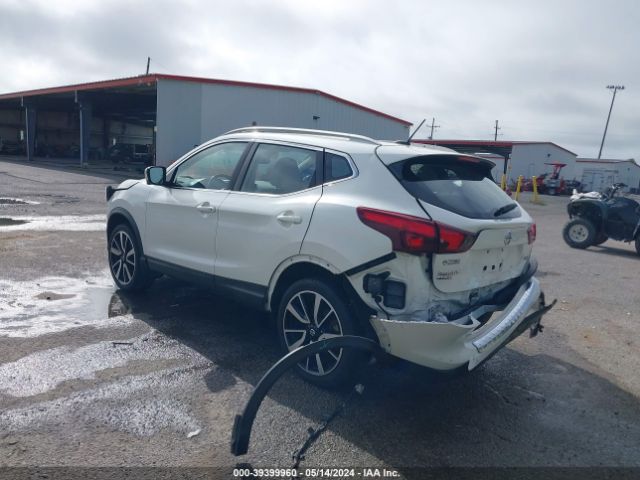JN1BJ1CP0KW218222 Nissan Rogue Sport Sl