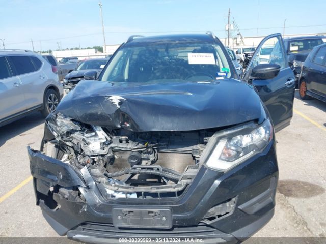 JN8AT2MV4HW015076 Nissan ROGUE SV