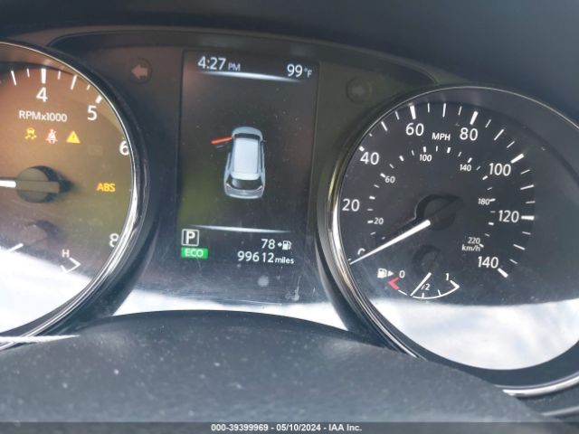 JN8AT2MV4HW015076 Nissan ROGUE SV