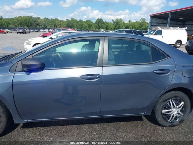 Toyota COROLLA L 2018 5YFBURHE9JP826953 Image 14
