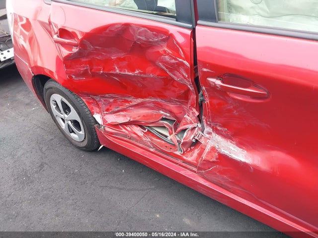 Toyota Prius Two 2015 JTDKN3DU3F0429974 Image 12