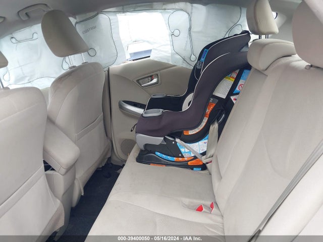 Toyota Prius Two 2015 JTDKN3DU3F0429974 Image 8