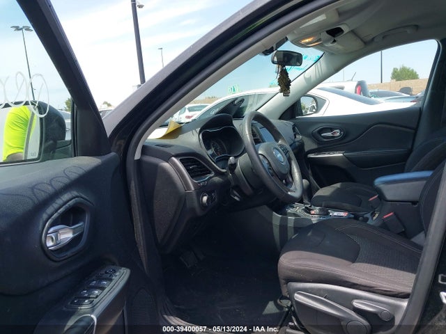 1C4PJLCB4LD569845 Jeep Cherokee Latitude Fwd