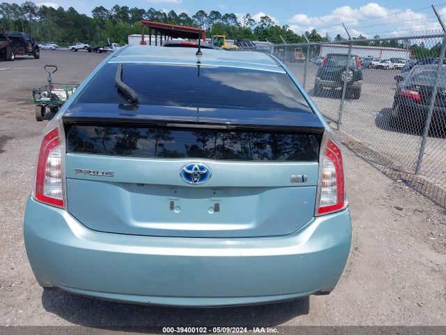 Toyota Prius Two 2015 JTDKN3DU9F1900035 Image 16