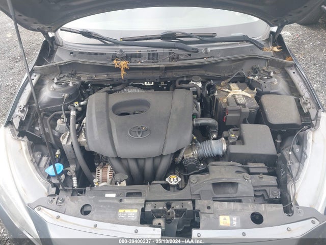 Scion IA 2016 3MYDLBZV5GY126214 Image 10
