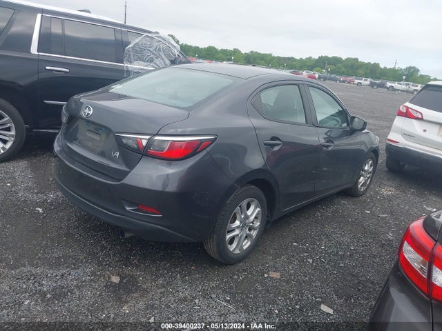 3MYDLBZV5GY126214 Scion IA