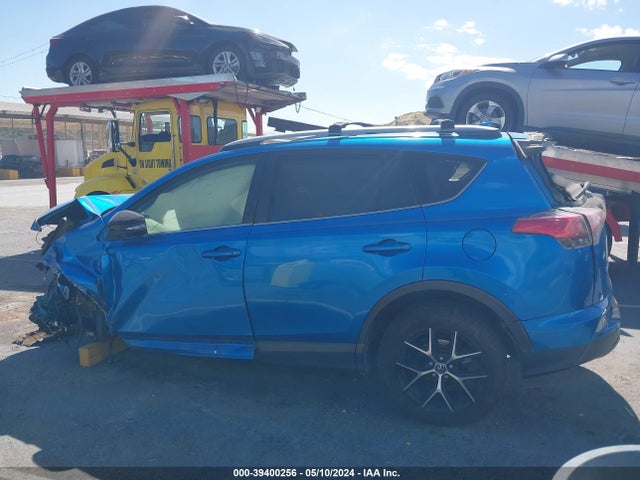 Toyota RAV4 SE 2017 JTMNFREV1HJ115094 Image 13