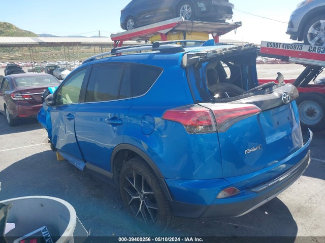 Toyota RAV4 SE 2017 JTMNFREV1HJ115094 Image 3