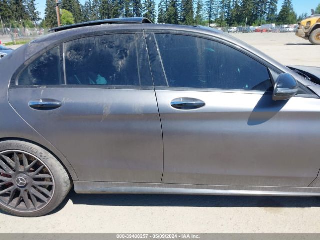 55SWF8HB1GU106125 Mercedes-Benz Amg C 63 S