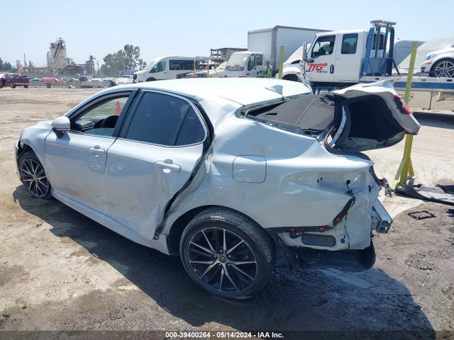 Toyota CAMRY SE 2022 4T1G11AKXNU061093 Image 3