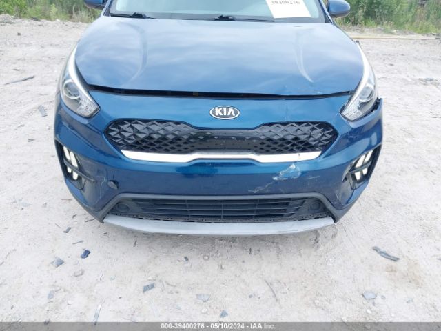 KNDCB3LC2L5422079 KIA NIRO LX