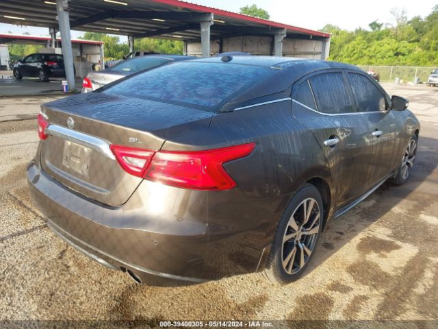 1N4AA6AP0GC392881 Nissan Maxima 3.5 Sl
