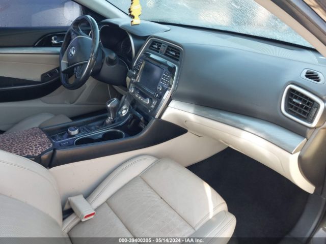 1N4AA6AP0GC392881 Nissan Maxima 3.5 Sl