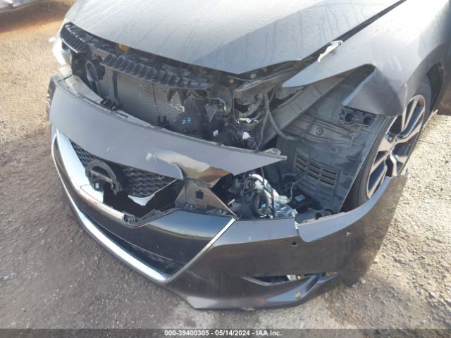1N4AA6AP0GC392881 Nissan Maxima 3.5 Sl