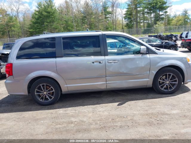 2C4RDGCG8HR805842 Dodge Grand Caravan Sxt